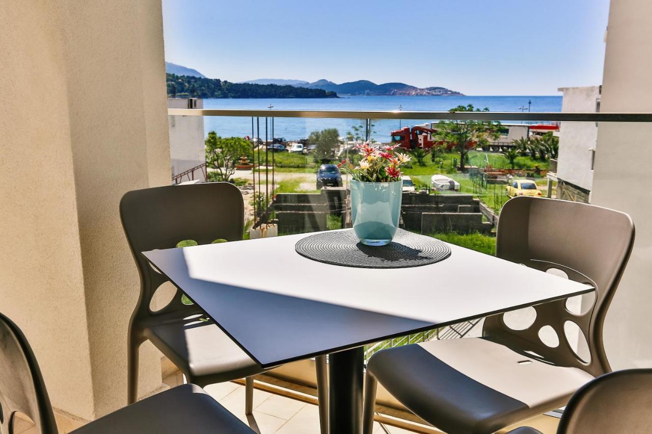 Mariner Apartments 수토모레 외부 사진