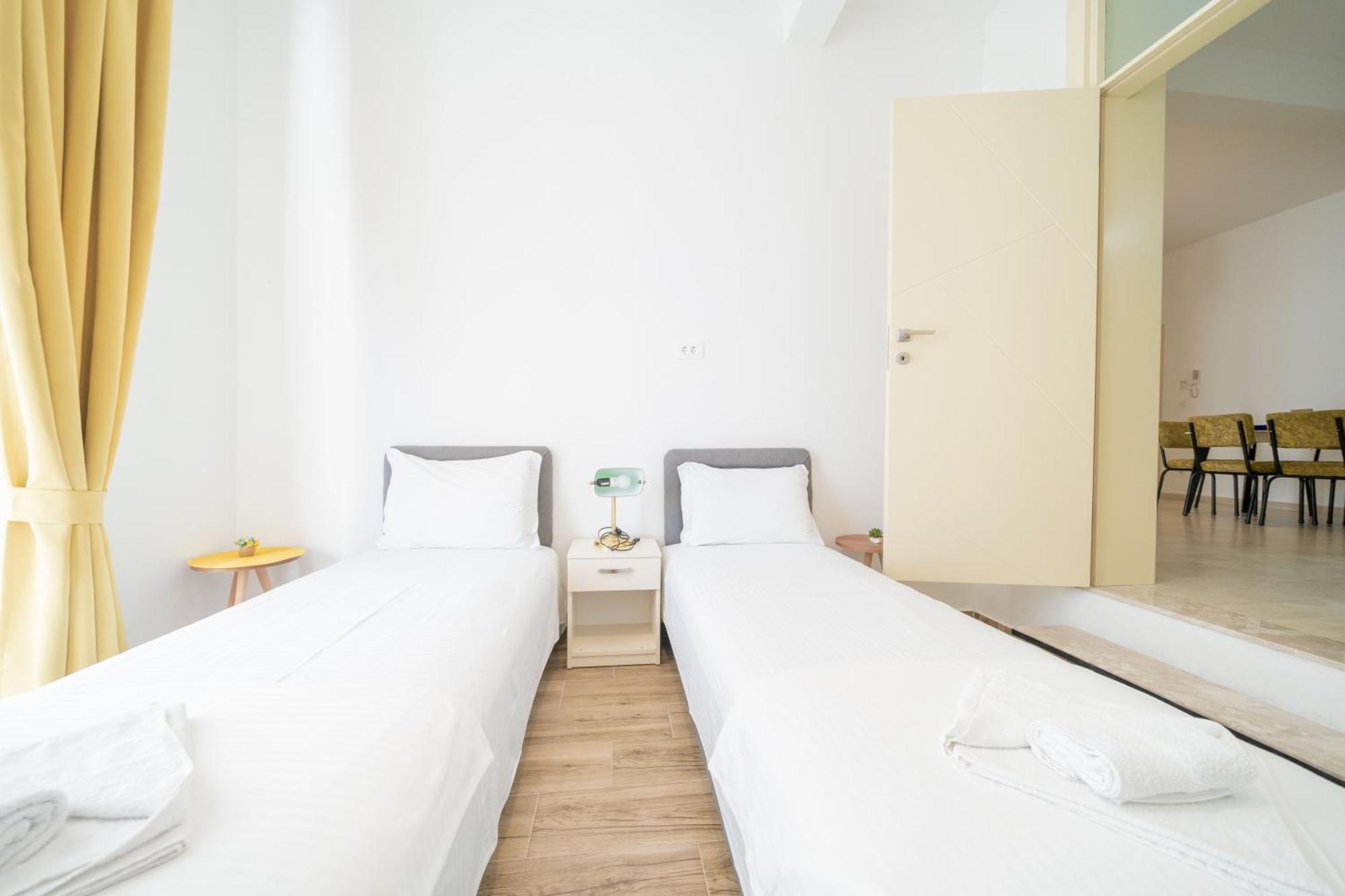 Mariner Apartments 수토모레 외부 사진